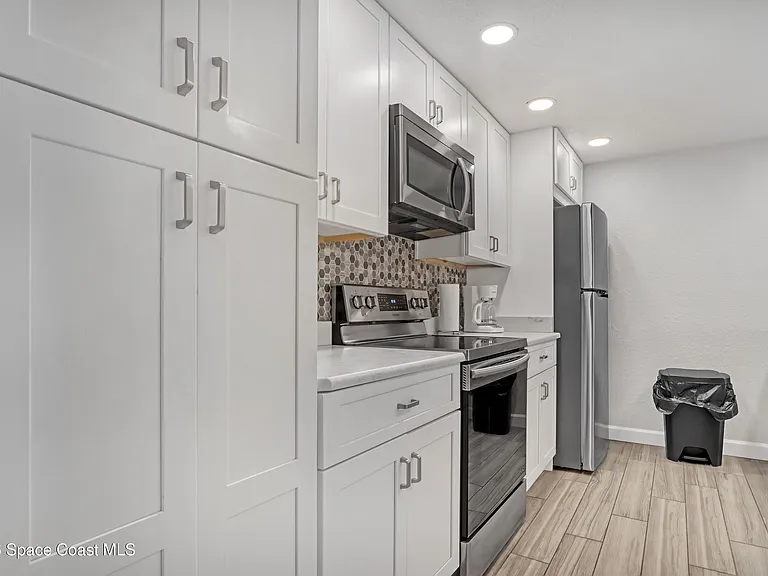 8309 Rosalind Ave — Photo 13