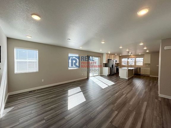 5th image of 774 Bear Creek Ct