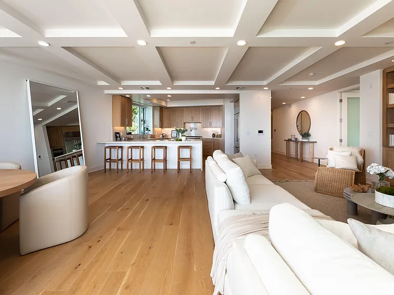 Sea View Villas — Photo 73