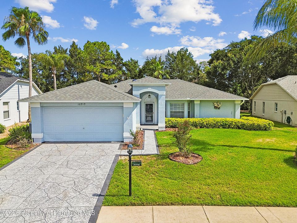 1st image of 10919 Trelain Way