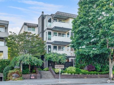 2115 California Avenue SW #204, Seattle, WA, 98116