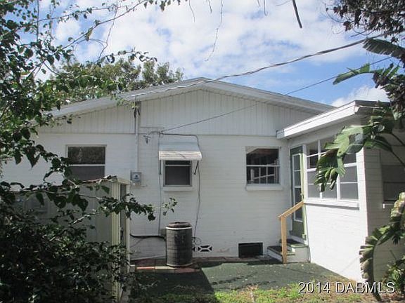 3rd image of 659 Cordova Ave