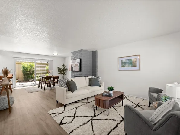 2302 American River Dr, Sacramento, CA 95825