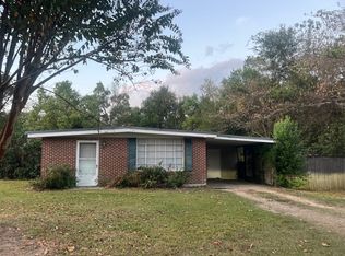 713 Brown Ave, Purvis, MS 39475