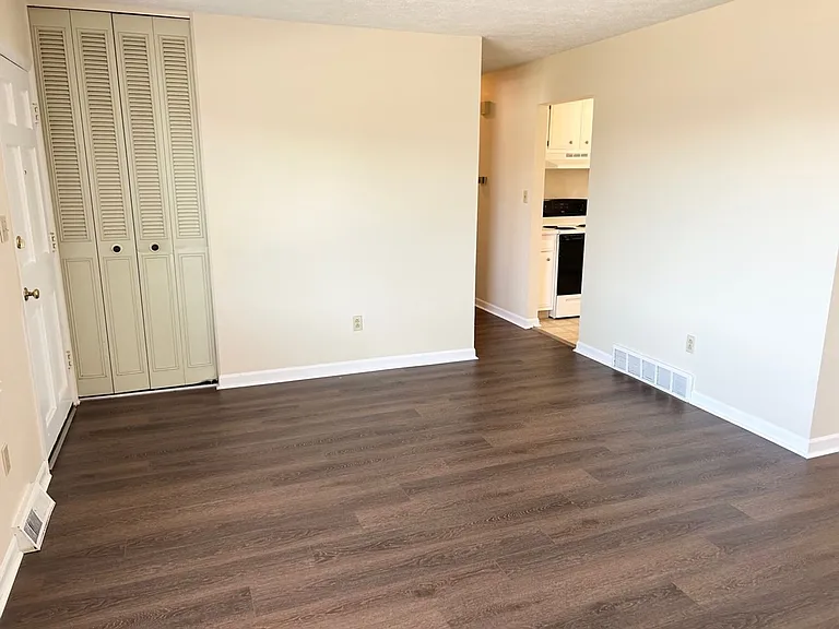 628 Mount Tabor Rd — Photo 3