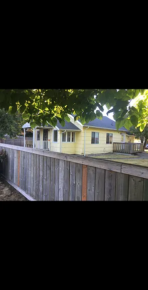 515 Hunt St — Photo 1
