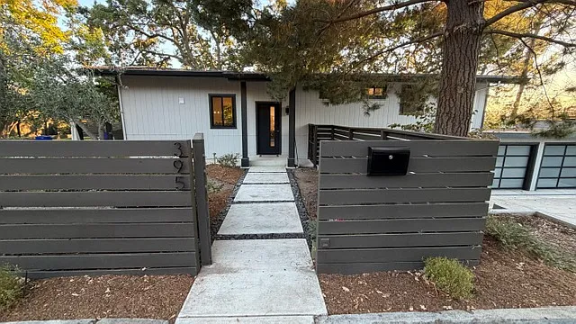 395 Nob Hill Dr — Photo 7