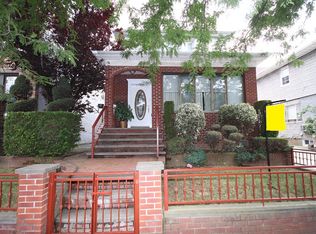 1566 W 5th St, Brooklyn, NY 11204