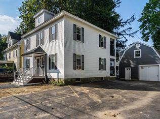 32 Brooks St APT 1, Maynard, MA 01754