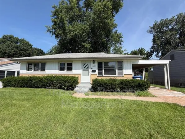 1695 Crowder Dr, Florissant, MO 63031