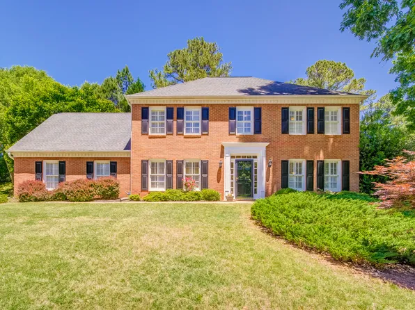 4680 Glenforest Dr NE, Roswell, GA 30075