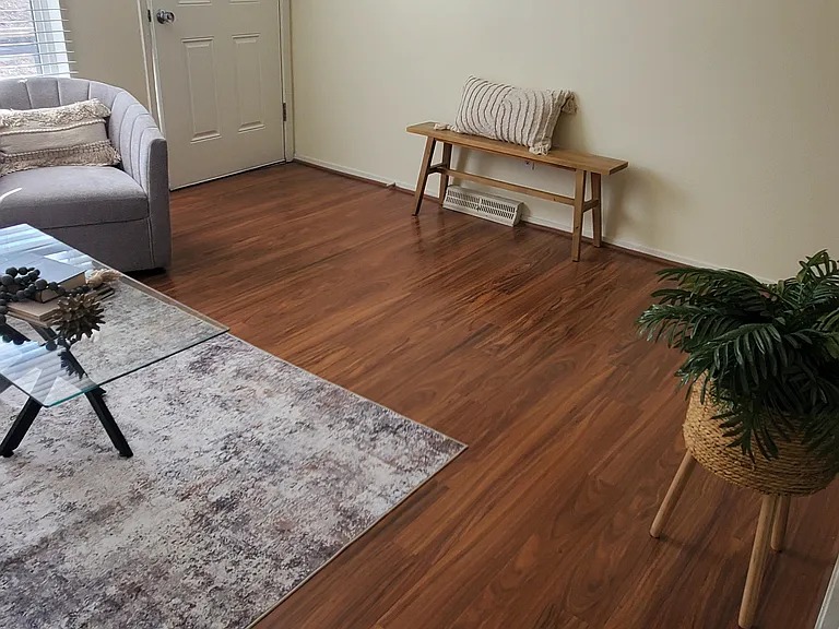 5846 S Pearl St — Photo 3