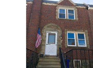 886 Carver St, Philadelphia, PA