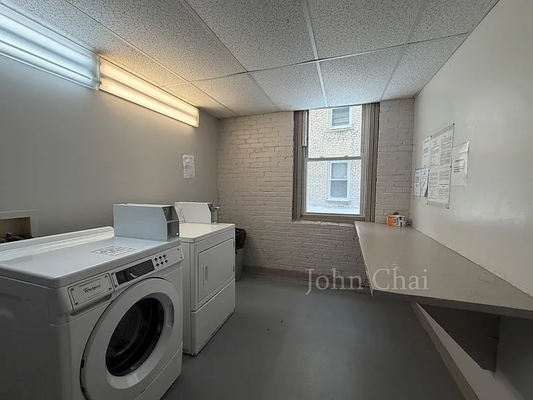 225 Kelton St #3 — Photo 12