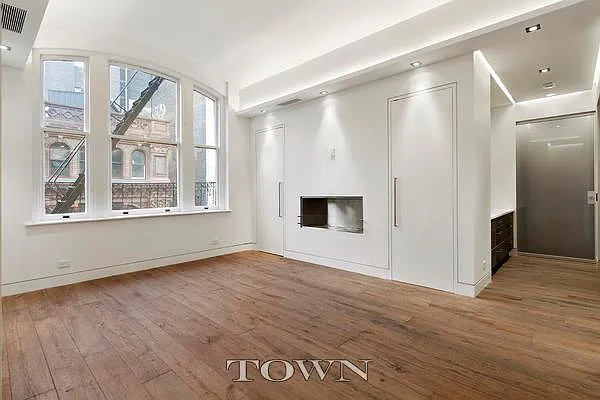 Rented by Town Residential | media 63