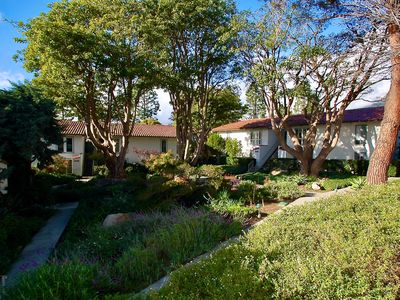 2648 State St APT 32, Santa Barbara, CA, 93105