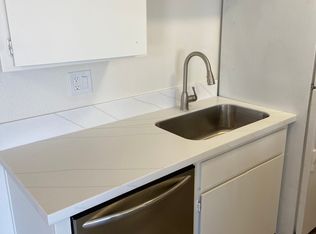 3308 Sherwood Ave APT 21, Modesto, CA 95350