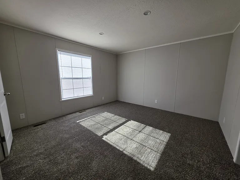 Pineview Estates — Photo 20