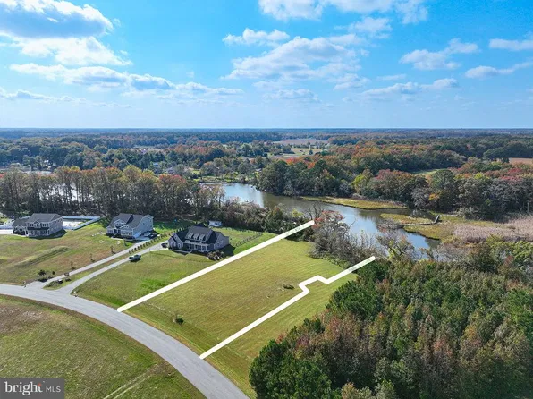 8 Martins Port Dr, Bishopville, MD 21813