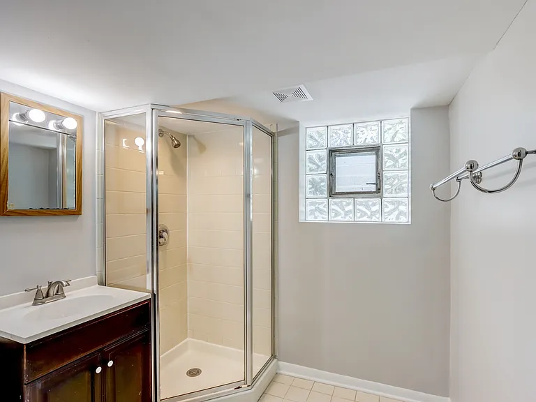 1236 Pam Anne Dr — Photo 30