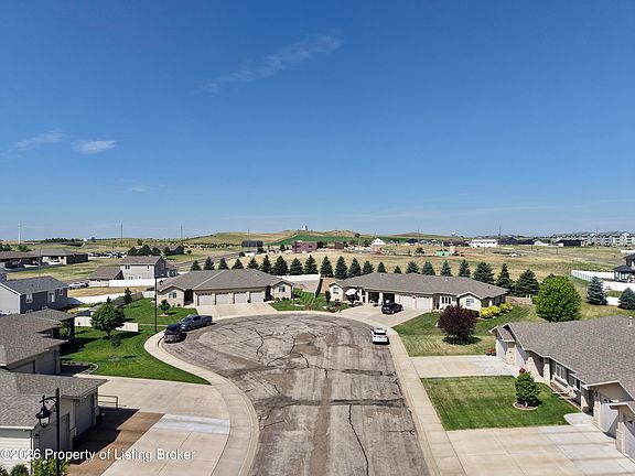 5th image of 1492 Sagebrush Ct