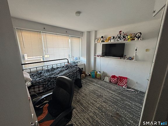 5th image of 100 York Street #E9
