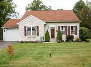 40 Ridge Rd, Ravena, NY 12143