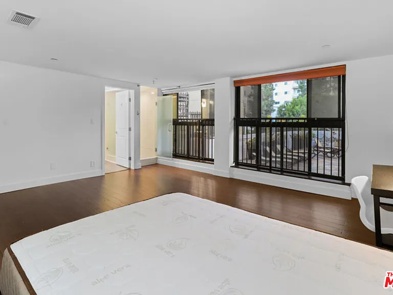 10982 Roebling Ave #103 — Photo 20