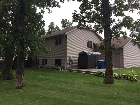 5th image of 2103 Queens Ct
