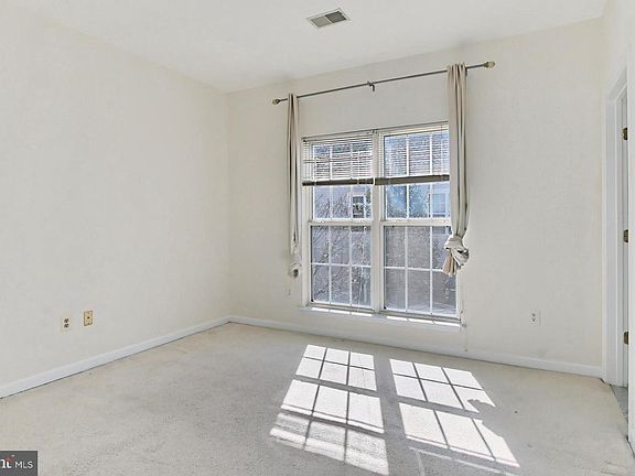 5th image of 11314 Westbrook Mill Ln Unit 302