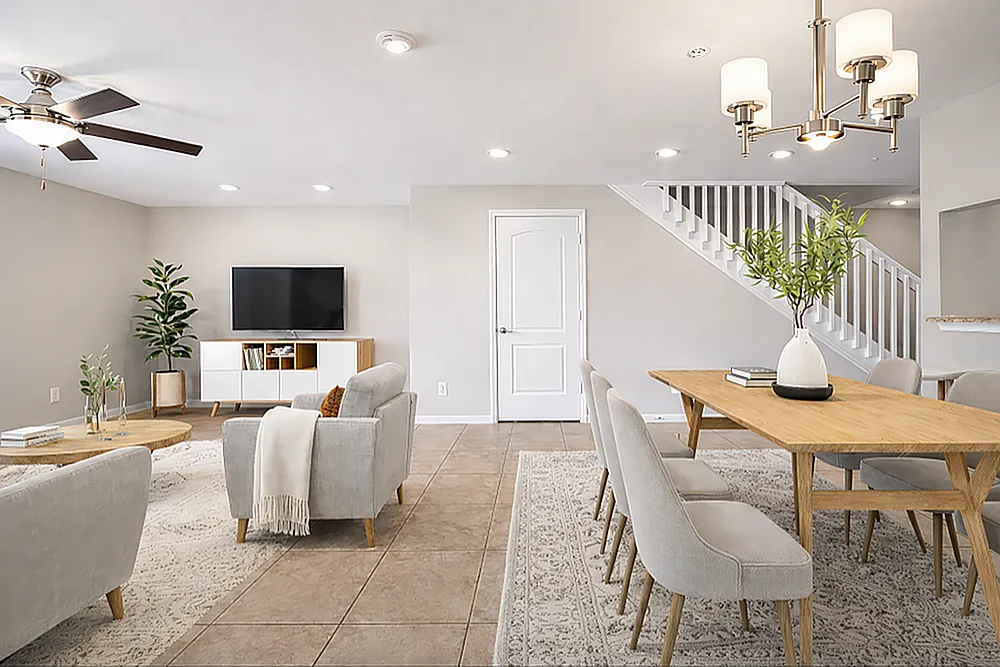 Amberton Luxury Townhomes — Photo 4