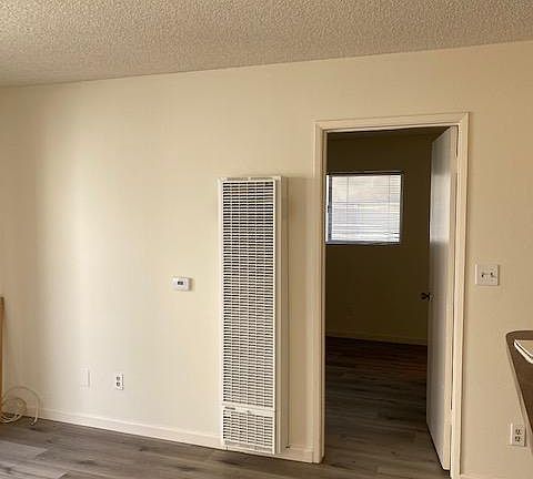 5th image of 749 Manhattan Beach Blvd #B