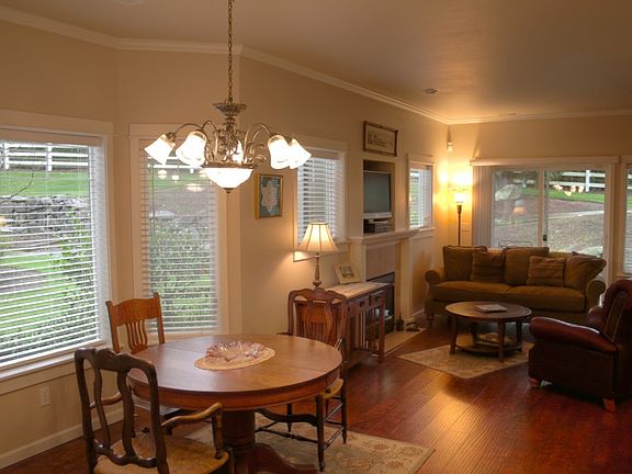 4th image of 10700 SE 260th St Unit B101