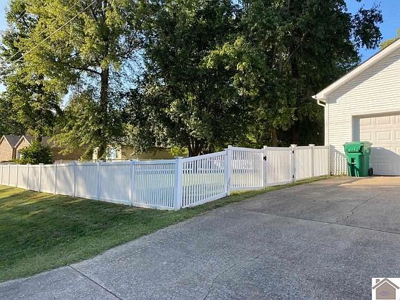 2nd image of 8301 Timberland Dr