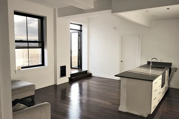 Rented by Compass | media 39