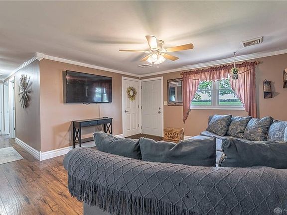 3rd image of 8935 E Loy Rd