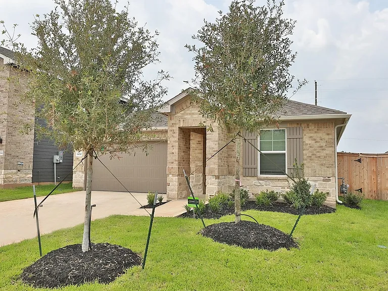 14110 Greystone Terrace St — Photo 2