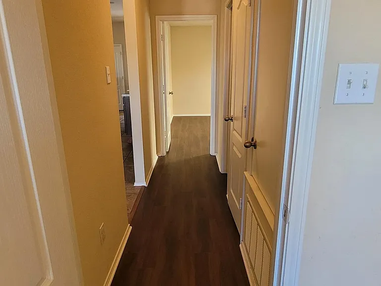 18705 Jana Patrice Dr — Photo 6