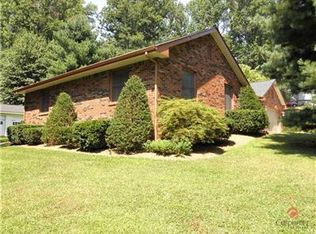 1010 Legendary Ct, Martinsville, IN