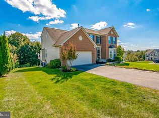 20 Tree Hollow Dr, Shrewsbury, PA 17361