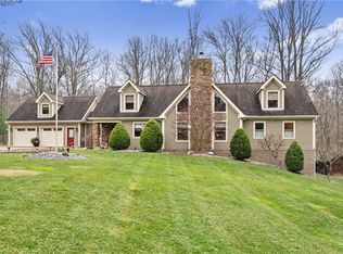 111 Westholm Dr, Sewickley, PA 15143