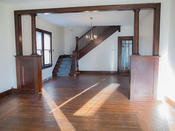 4th image of 260 Bridge Ave #262