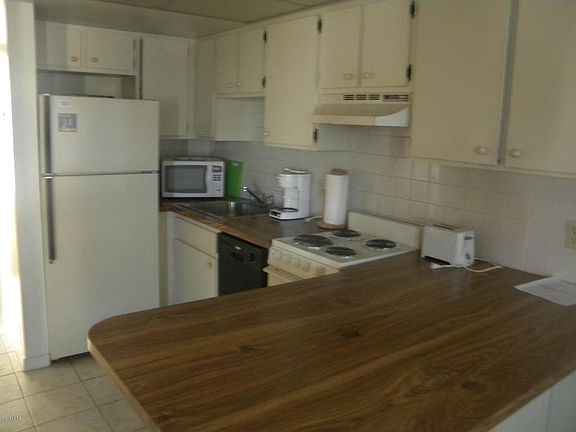 2nd image of 2100 S Washington Ave APT 1