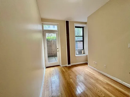 Rented by Douglas Elliman | media 30