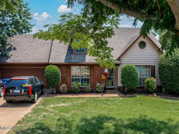 6422 Manchester Dr, Horn Lake, MS 38637