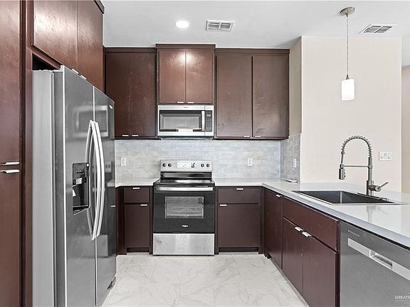 5th image of 503 Sparrow Rd #1