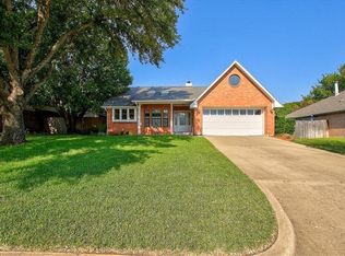 2603 Mountainview Dr, Corinth, TX 76210