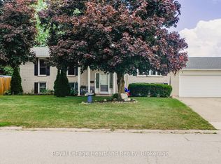 1 Alexander St, Huron East, ON N0K1W0