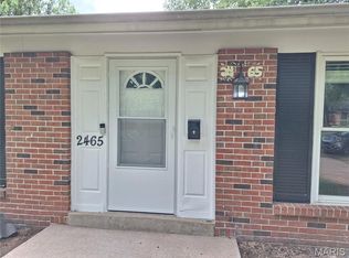 2465 Stoney End Ct, Florissant, MO