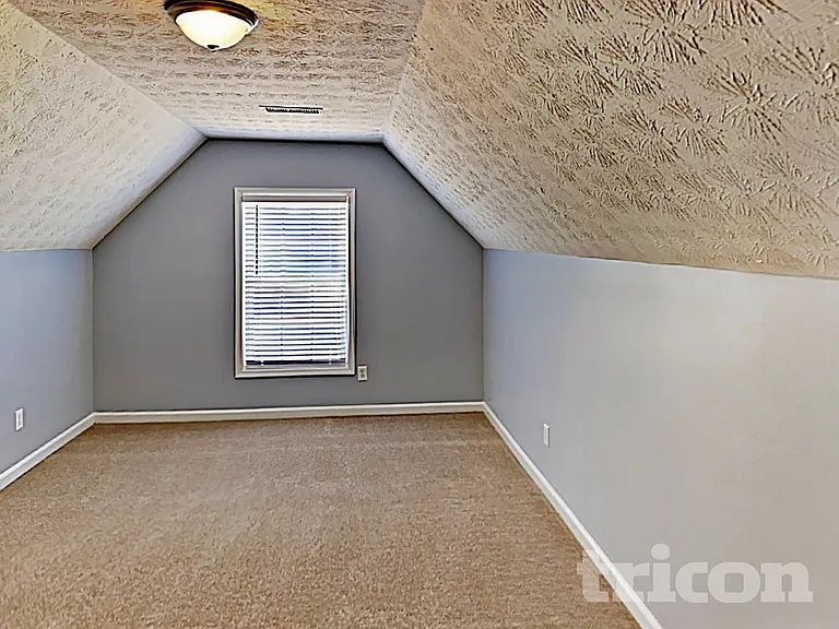 420 Heathcliff Ct — Photo 14